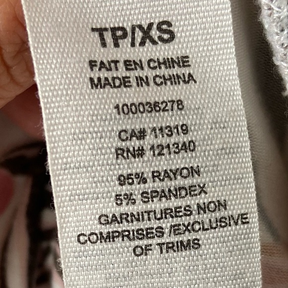 Garage Front Twist Cutout Tropical Print Soft Fit and Flare Mini Dress - Picture 5 of 5